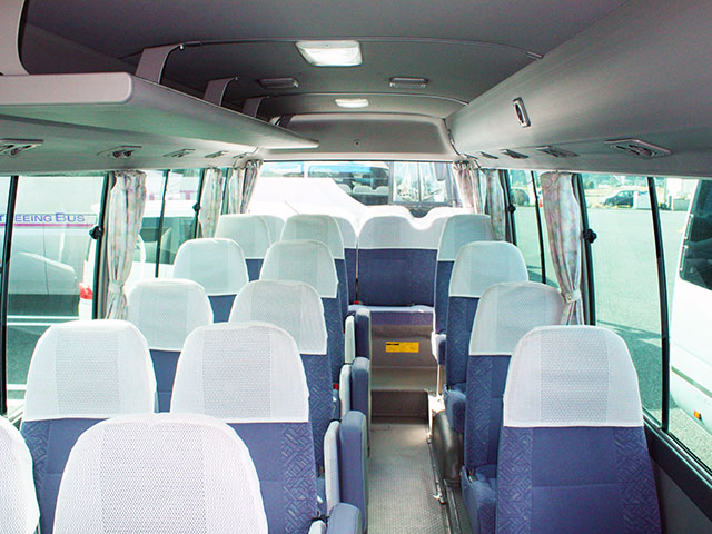 In the room(Face forward)