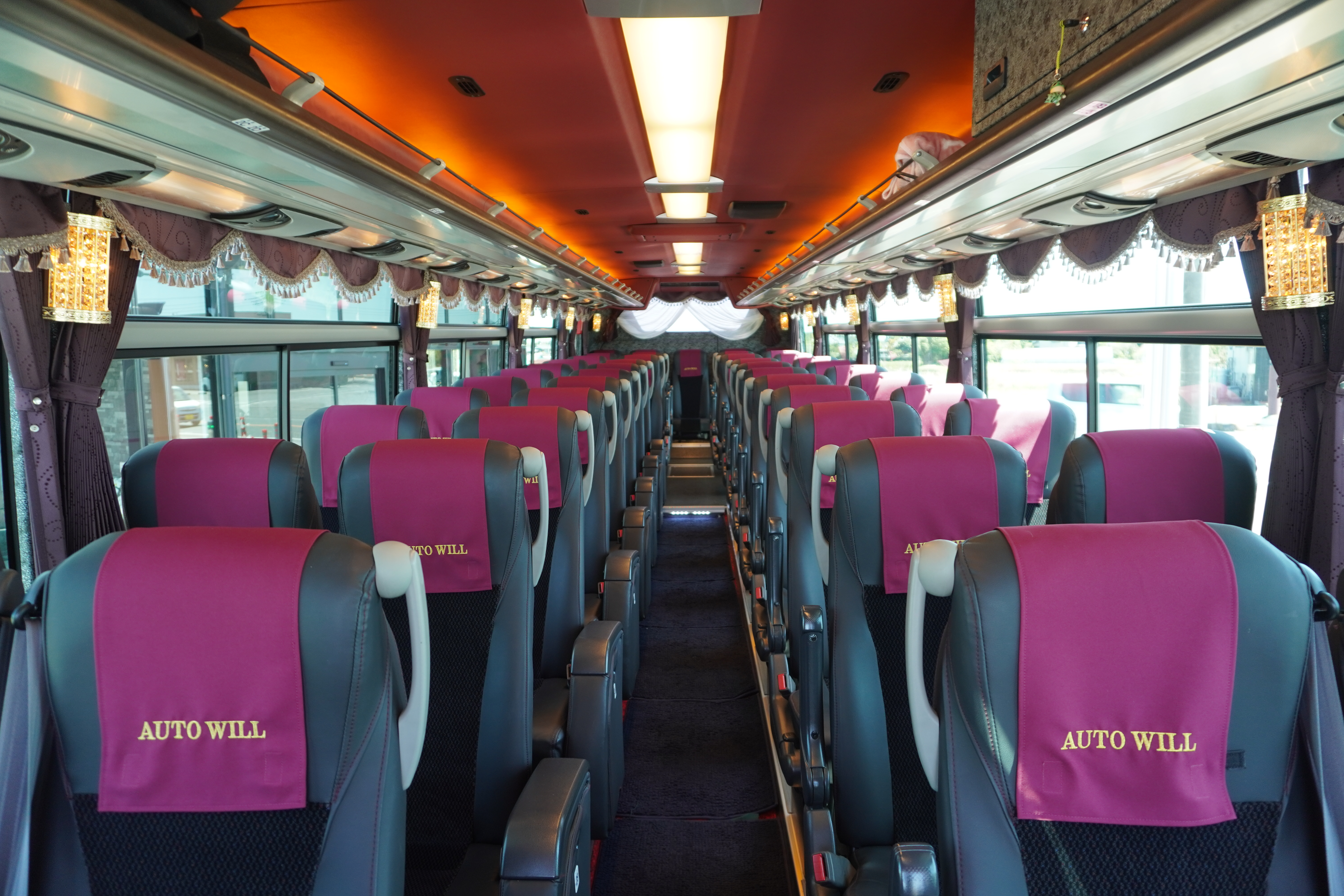 車内（前向き）