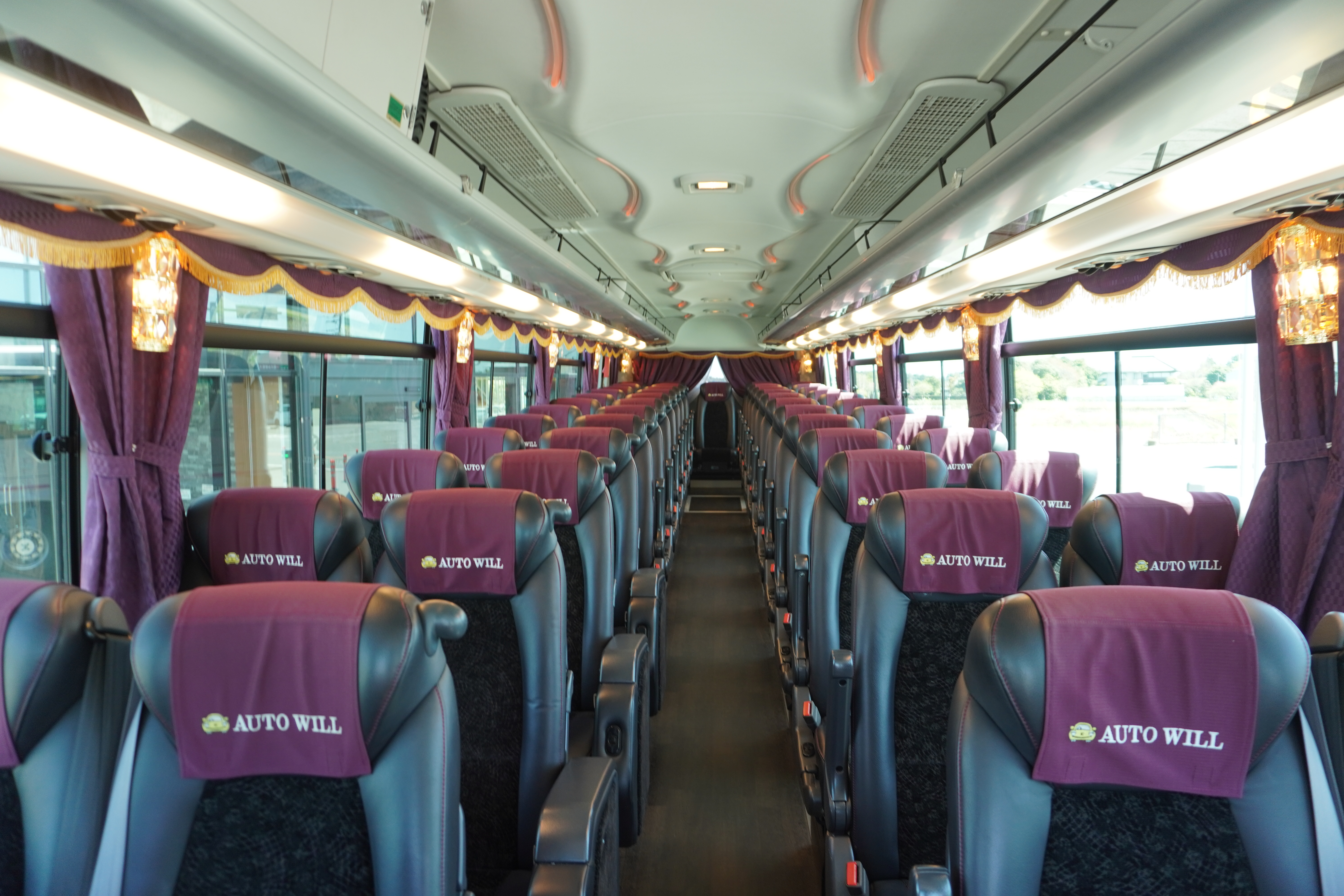 車内（前向き）